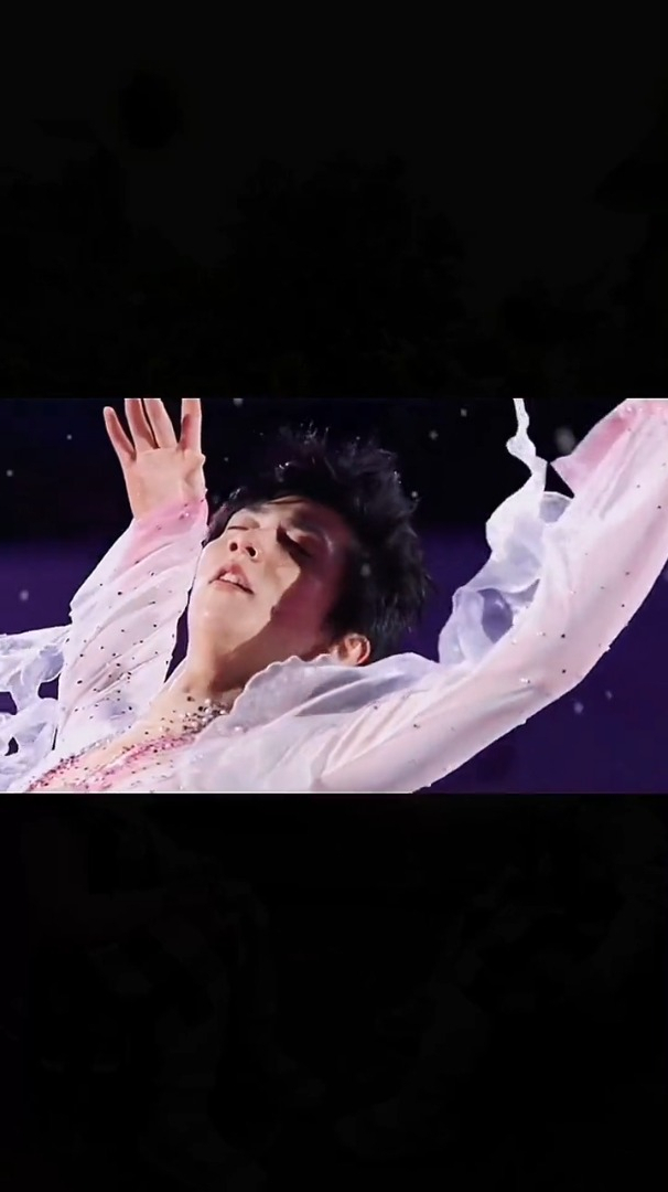 羽生結弦再度唯美演繹《春天來了》,再現吻冰禮名場面!冰雪2022