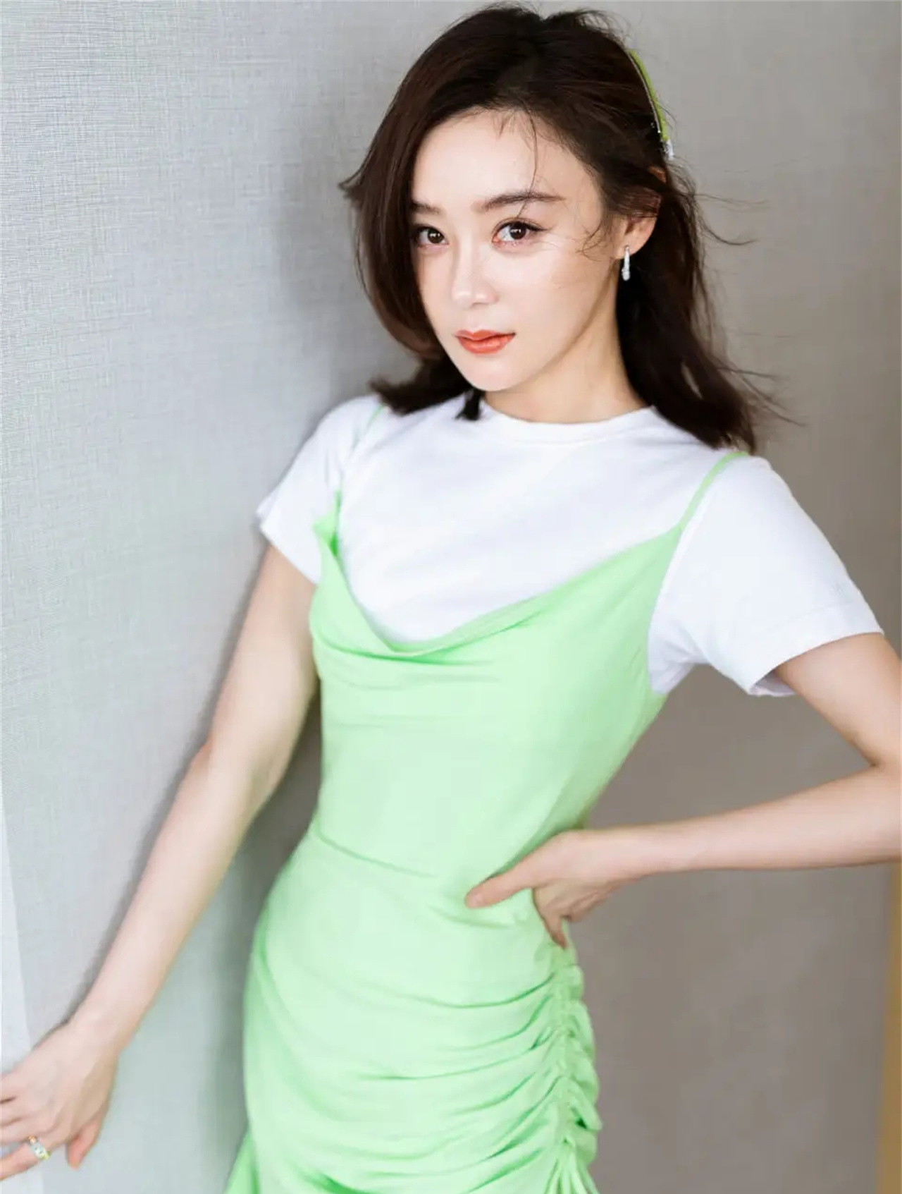 "班花沦为万人嫌"袁姗姗:把王鸥未婚夫当备胎,资源好过杨幂4-度小视