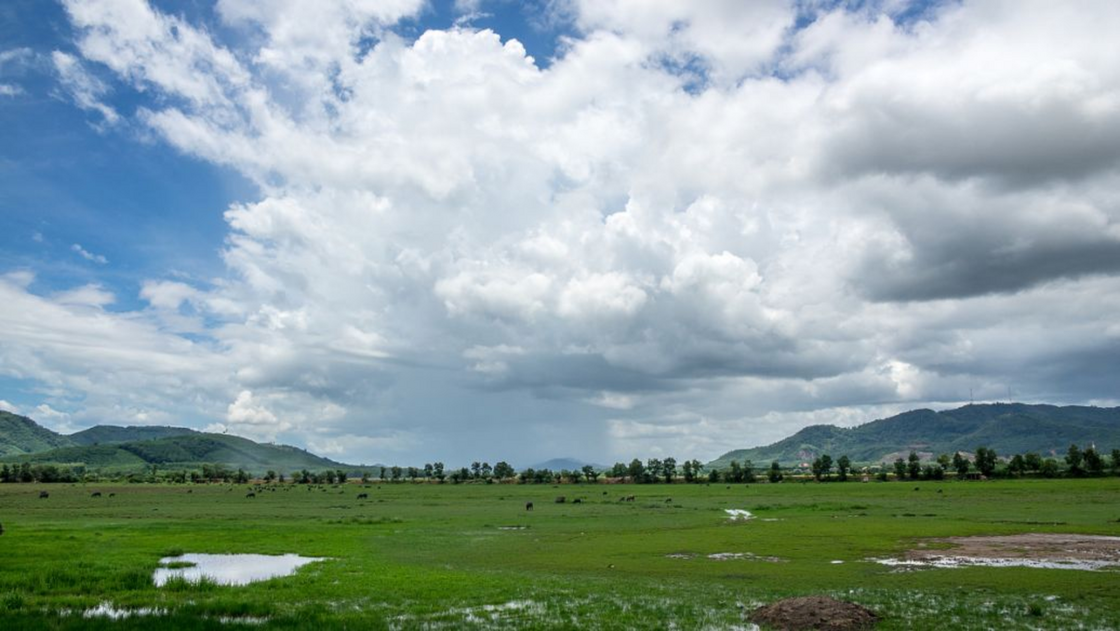 来自四川秋日的情书#阿坝花湖:花湖在秋天时有着壮观的湖泊景色和