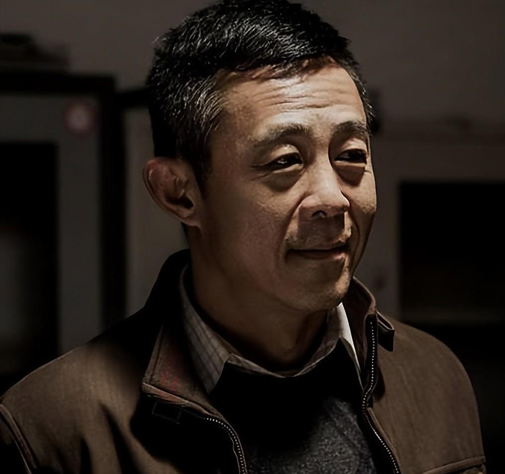 国家一级演员侯勇:一婚娶70后,二婚娶80后,三婚50岁娶90后