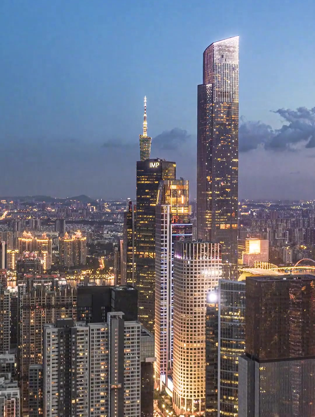 你喜欢广州这种极致的世界级纯内透夜景吗