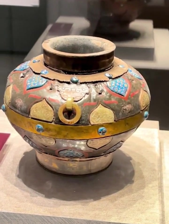 前所未见汉代漆器还能如此华丽的刷新了我们的认知