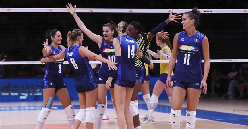 6大冠军集体落选!意大利女排欧锦赛名单惹大争议,马赞蒂遭炮轰