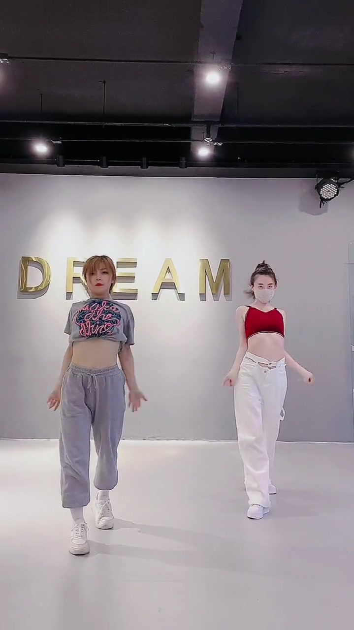 爵士舞 白小白编舞 jazz一个小时的成果