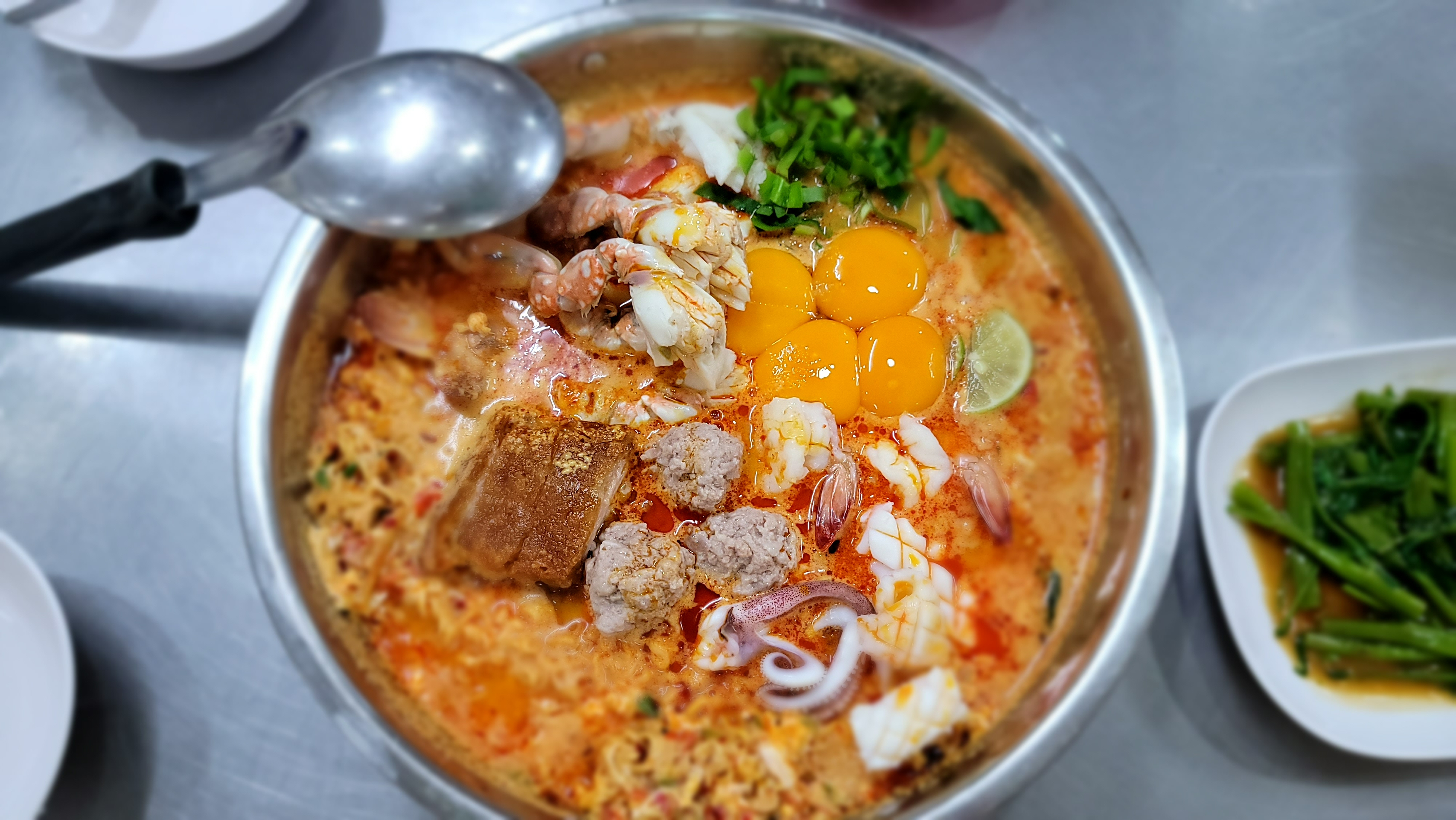 泰国街边米其林——妈妈面