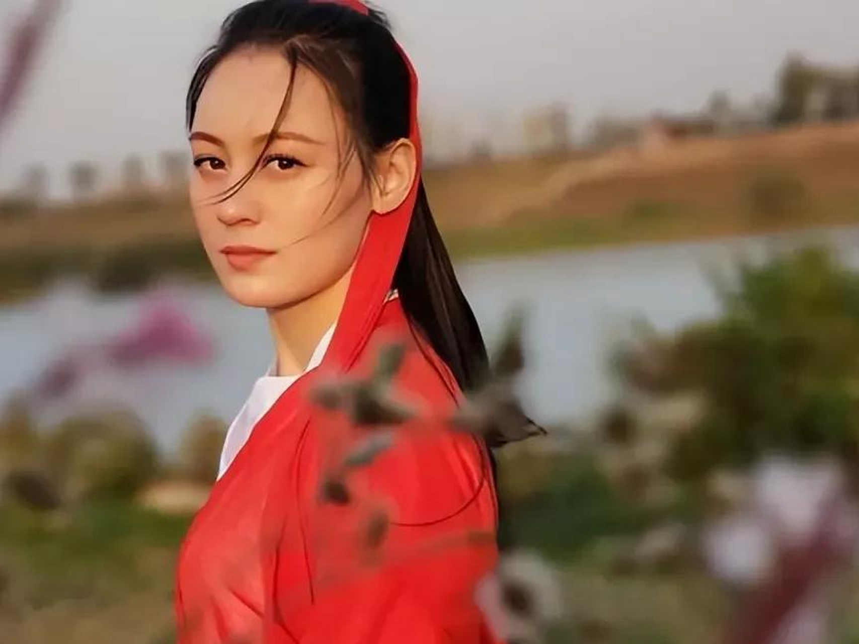 中国网红歌手唐艺:靠着抖音一步步成长,前婆婆称她