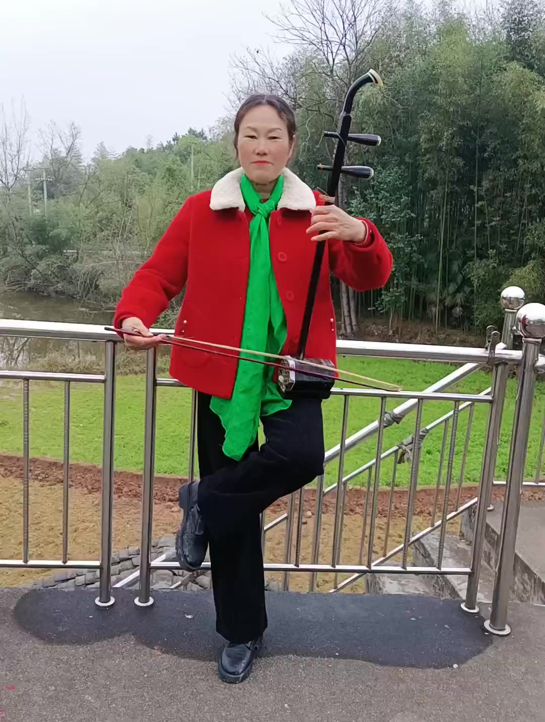 一曲格桑拉太好听二胡演奏