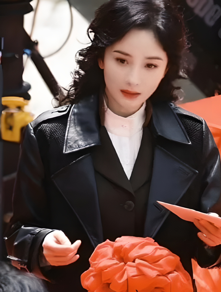 杨幂新剧哈尔滨1944定妆照曝光甩烂片女王臭名