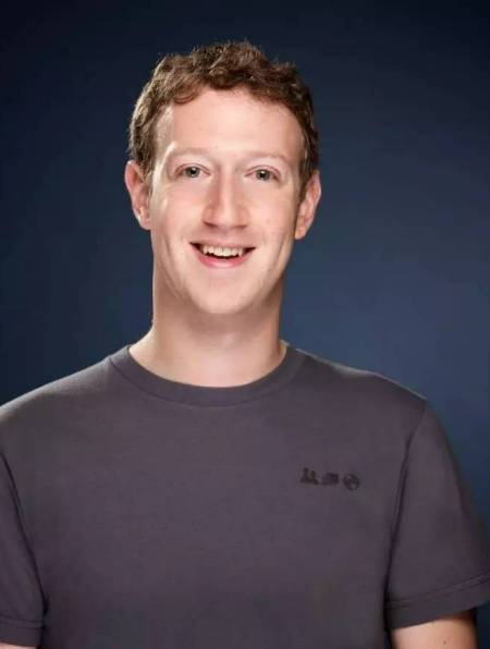 为何大家都觉得扎克伯格是机器人