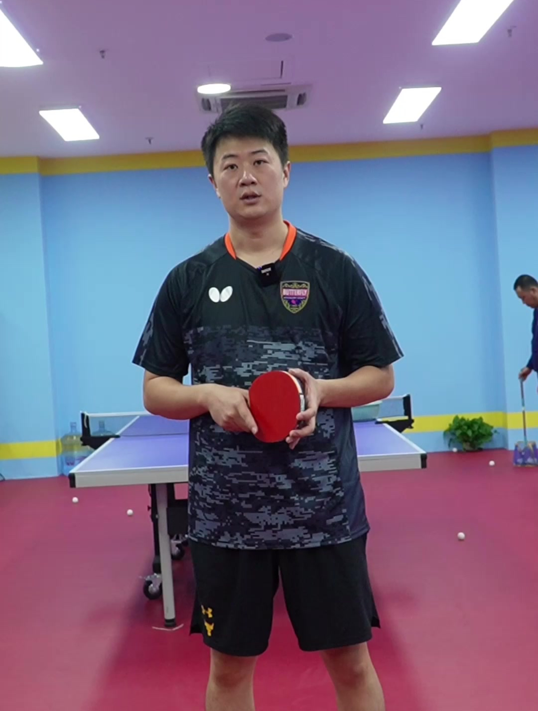 乒乓球教学:一分钟教你正手攻球,祝你 早日成为球场高手