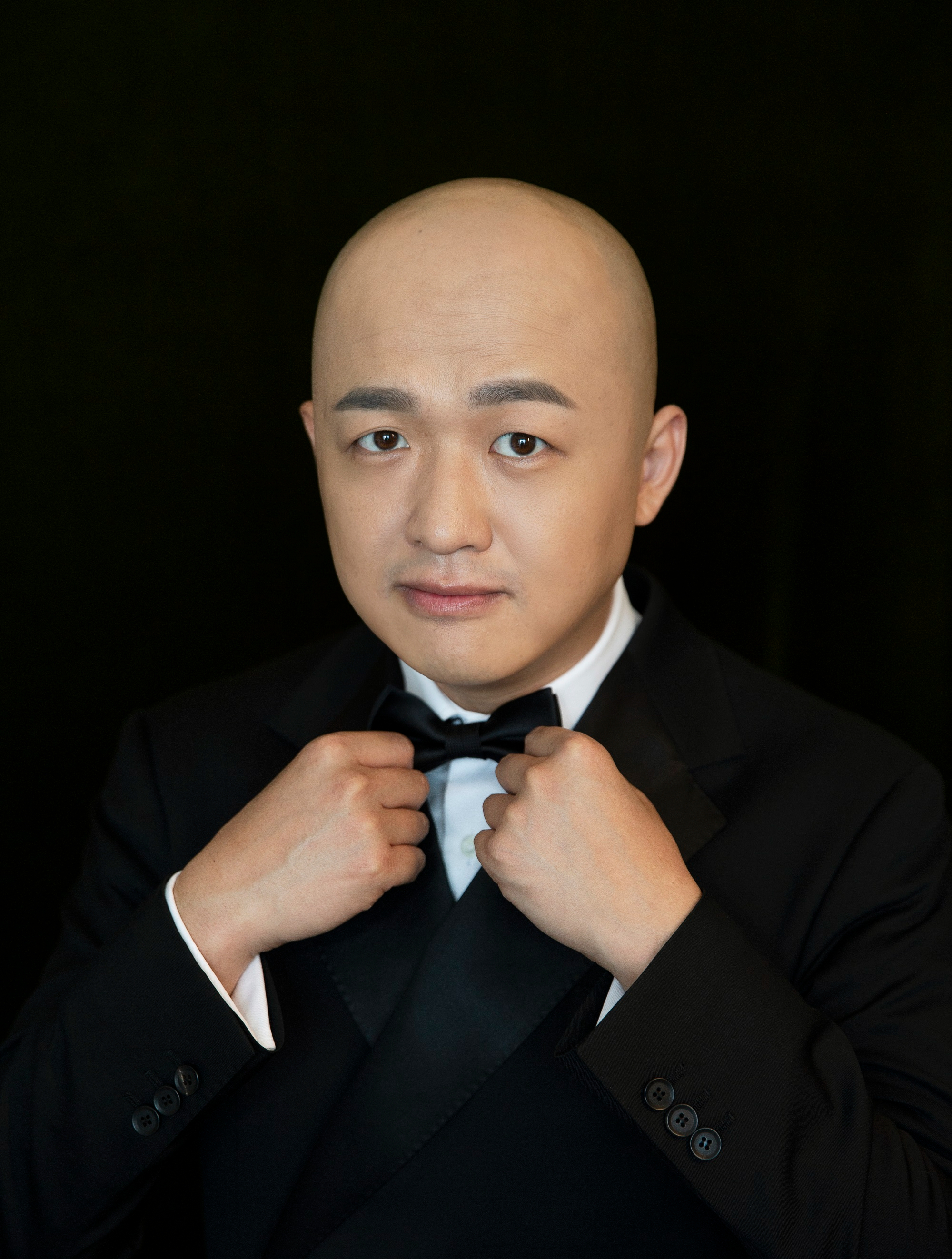 大人物:你绝对想不到,有头发的包贝尔出演反派,到底能有嚣张!-度小视