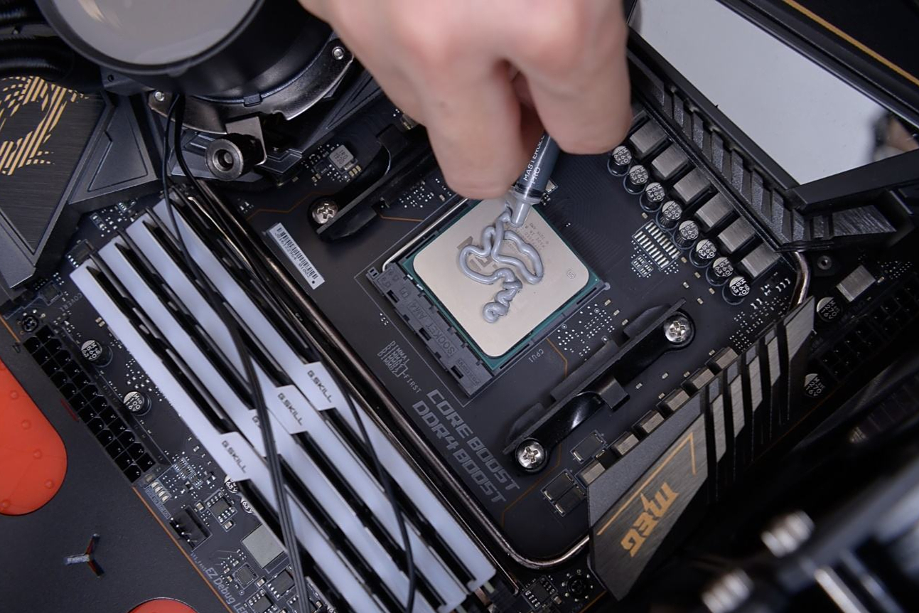 电脑cpu硅脂多久换一次?弄清楚它的作用,也就知道答案了