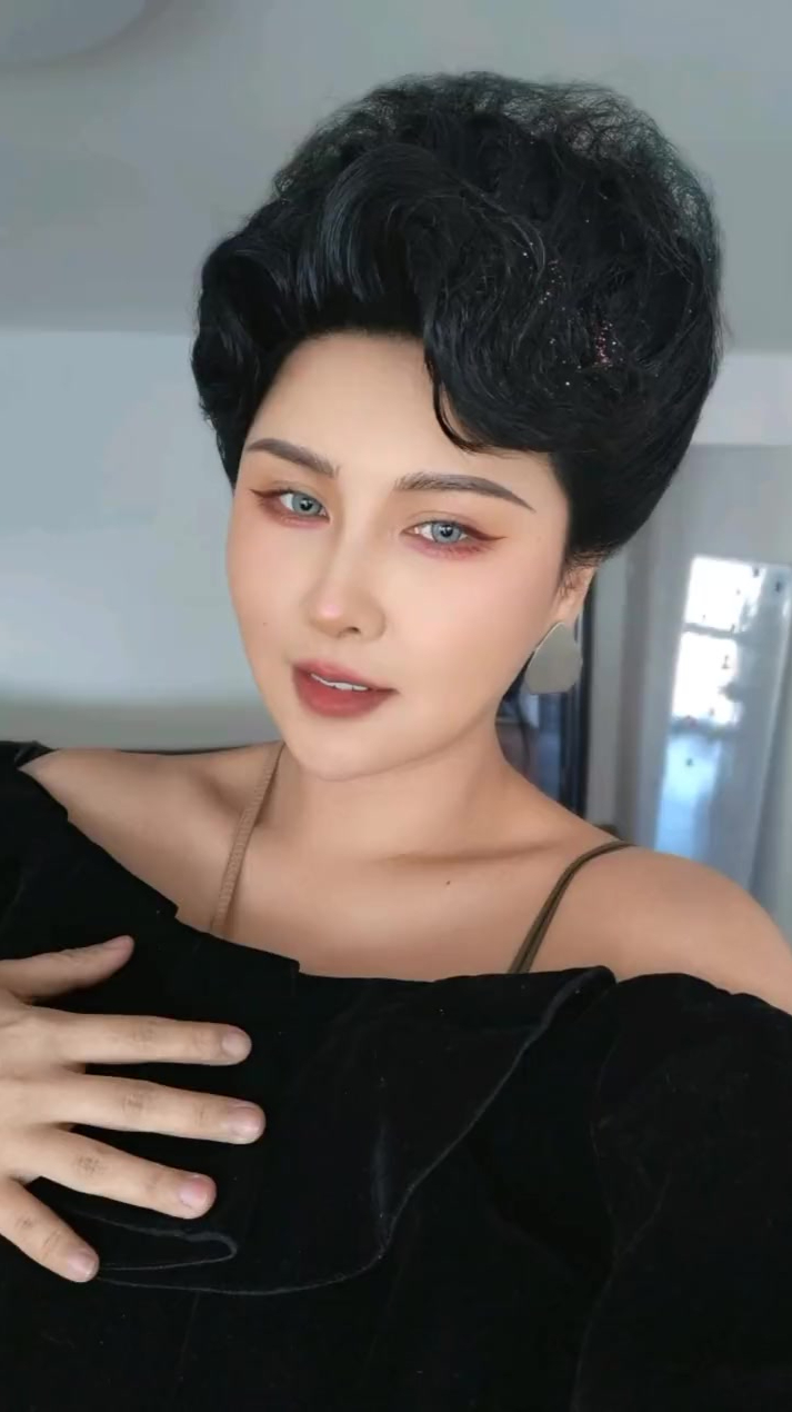 今天带你们体验一下天津盘头大姨的快乐生活～-度小视