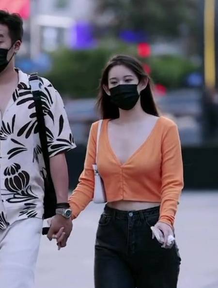 为什么女朋友总是别人家的好看?-度小视