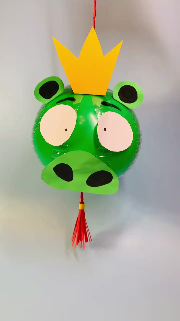 小猪灯笼元宵节灯笼手工制作