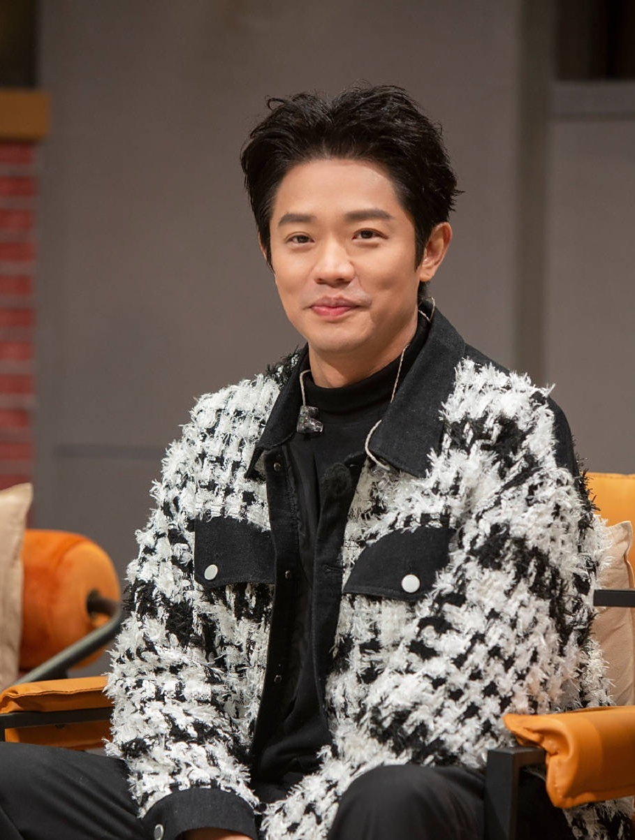 曾毅:我结婚时,玲花大醉,她结婚时,我大哭,孩子只差100天4-度小视