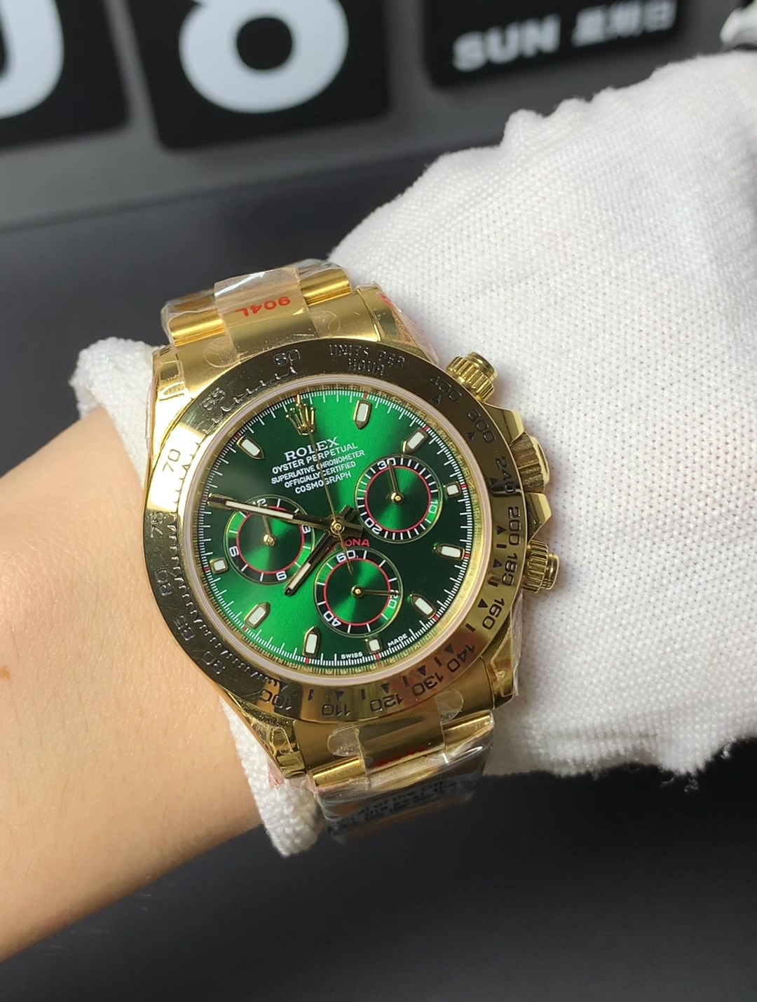 只属于30岁以上男士的手表劳力士绿金迪
