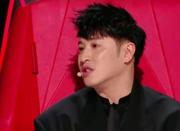 好声音明选赛道真的一无是处吗?你看潘玮柏和薛之谦是怎么加戏的