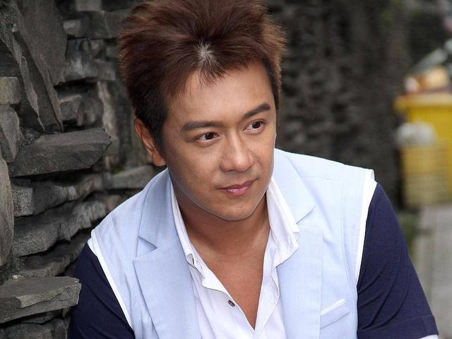 陈浩民晒整容照片,大胆承认自己整容!