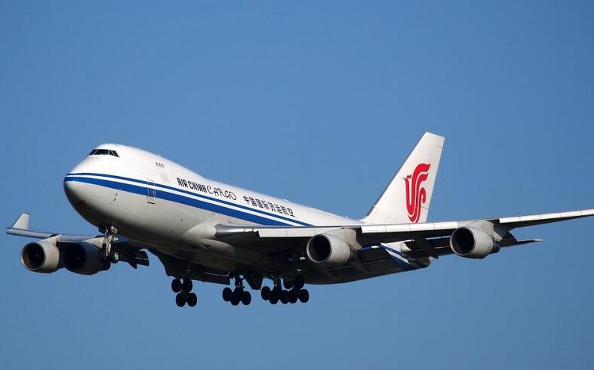 国航动态1  我一直是个喜欢旅行的人,国航的飞机是我常常选择的交通