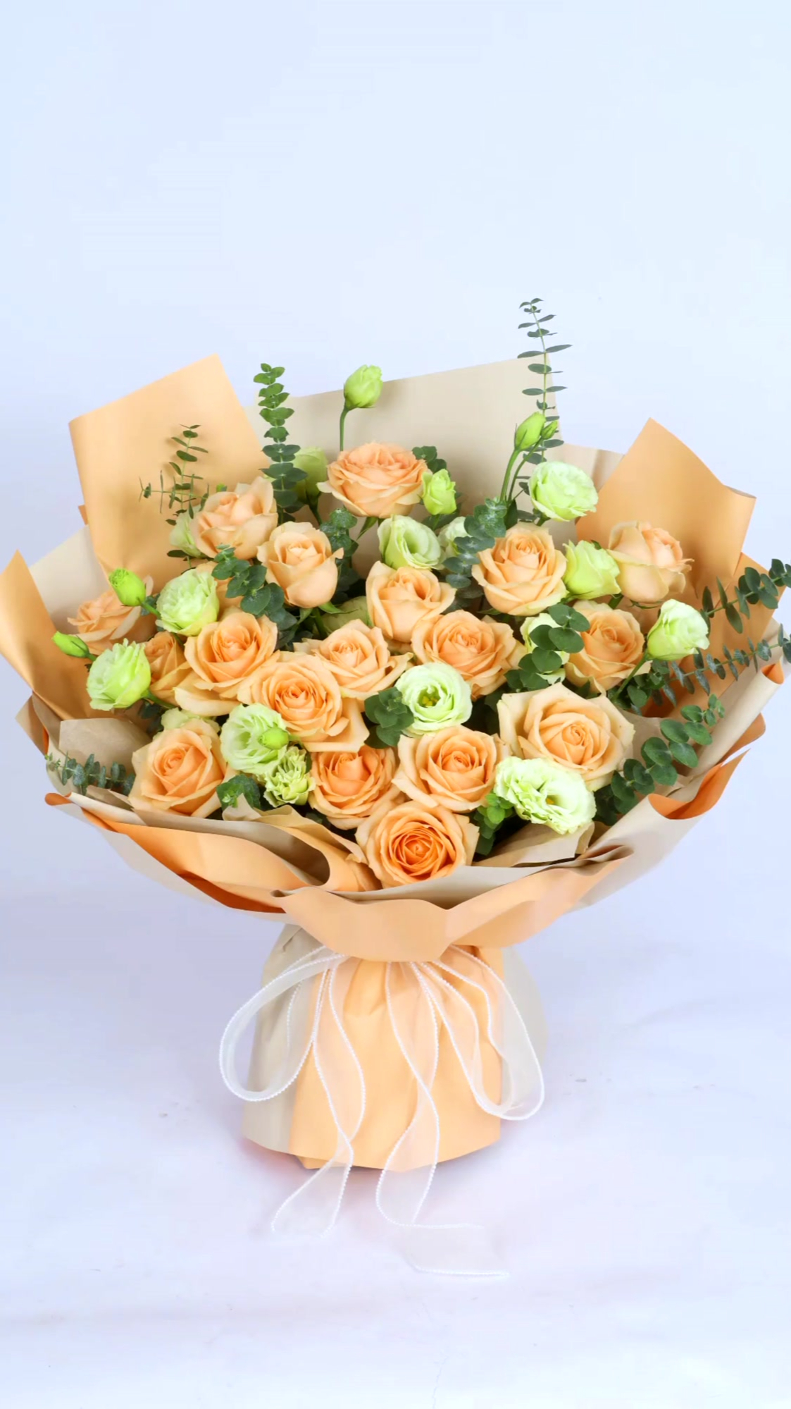 香槟玫瑰花束插花教程