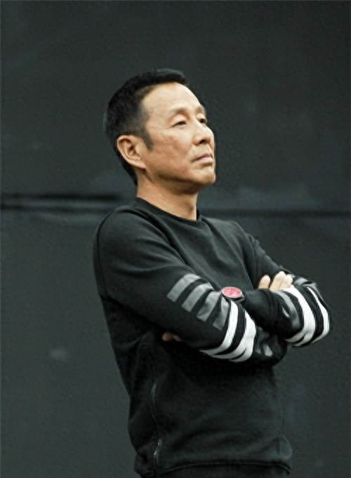 怒怼冯小刚批判小鲜肉饰演过帝王之后的陈道明尽显霸道形象