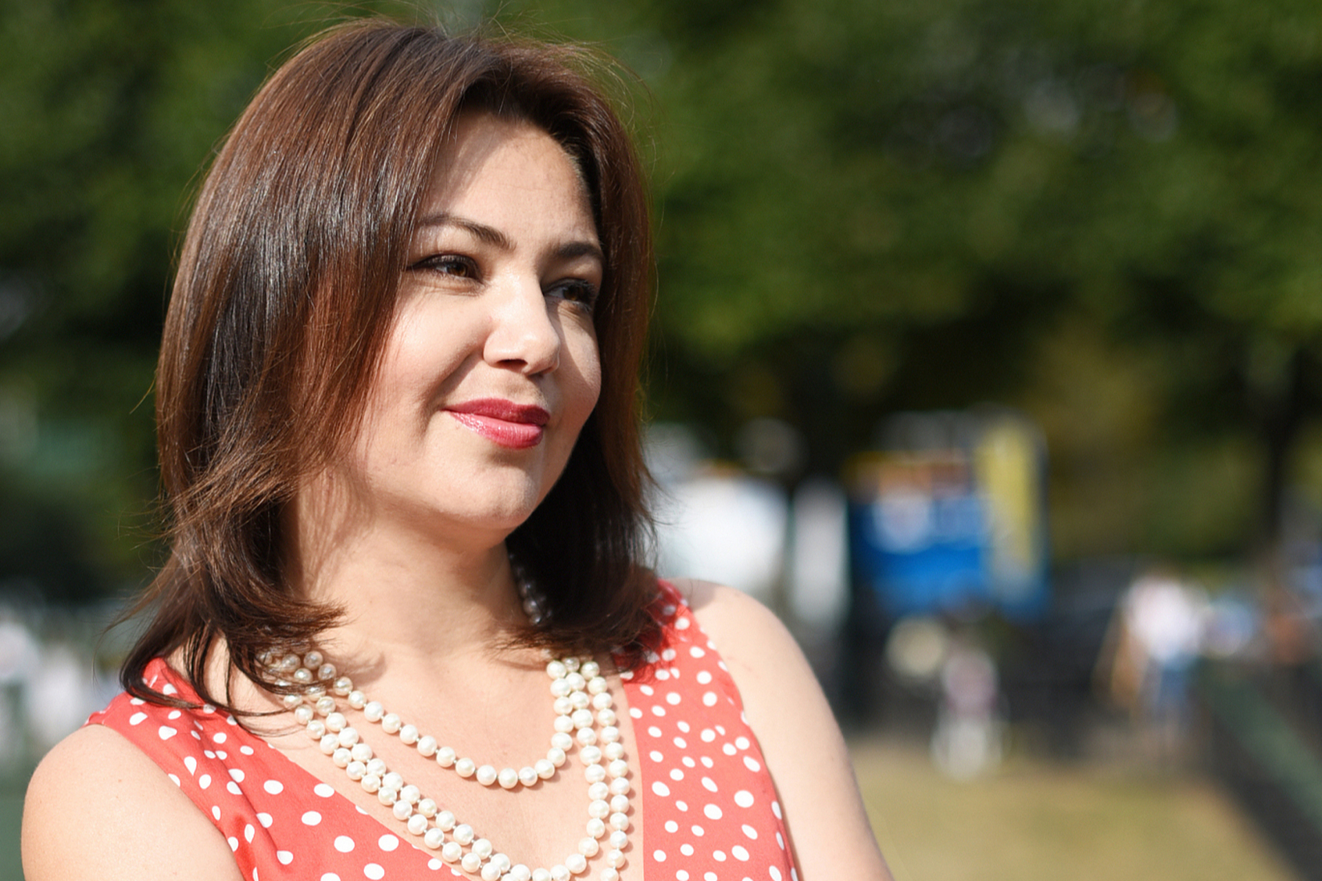 富态的女人具有自信,从容,优雅和贵气的气质,体现在穿着高品质,言行