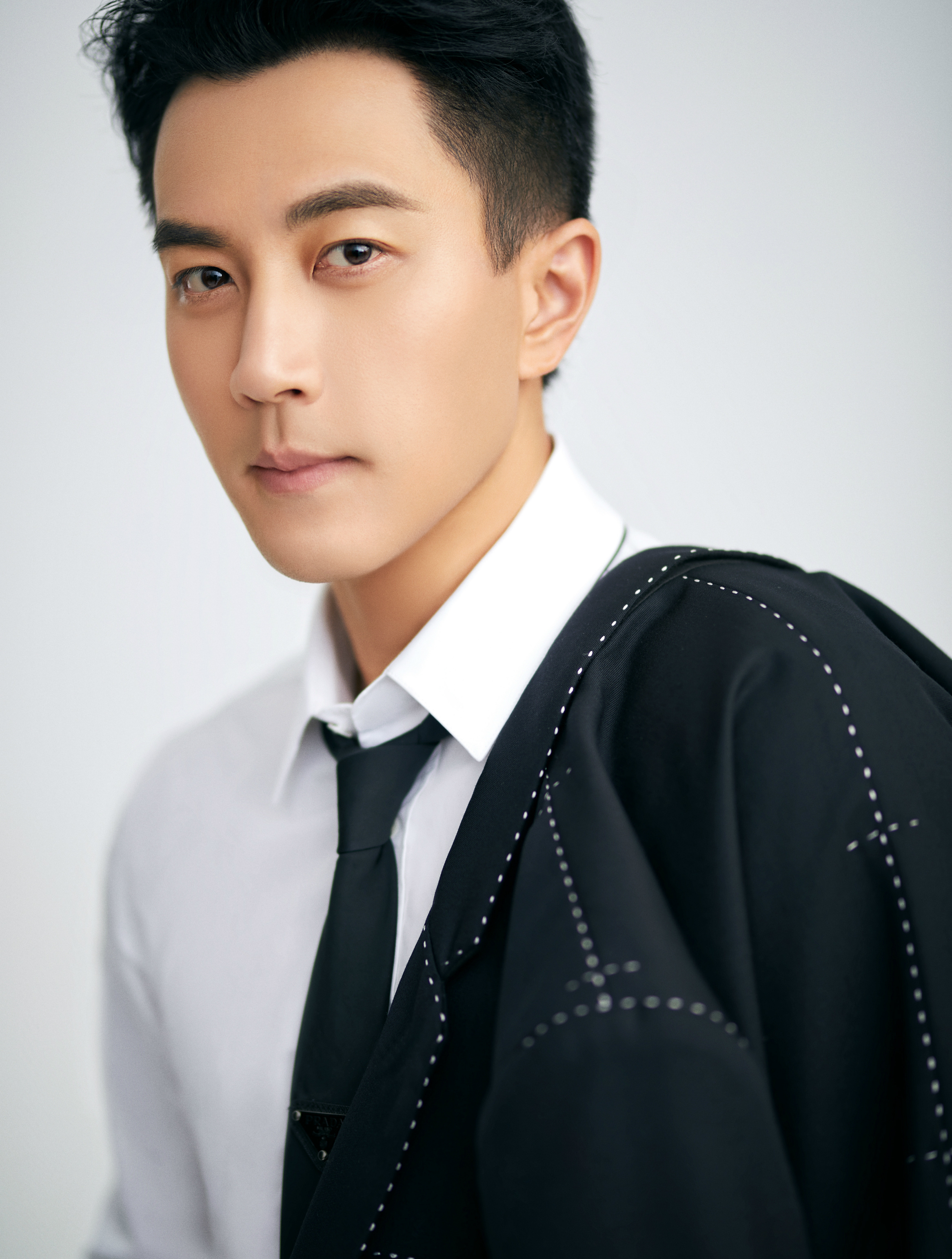 刘恺威新欢李晓峰疑"有孕"?小糯米半夜哭着找杨幂,不要弟弟!-度小视