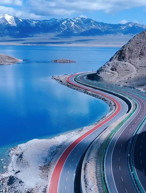 有些风景,只有去过了,才知道有多美!赛里木湖,人人向往的诗和远方