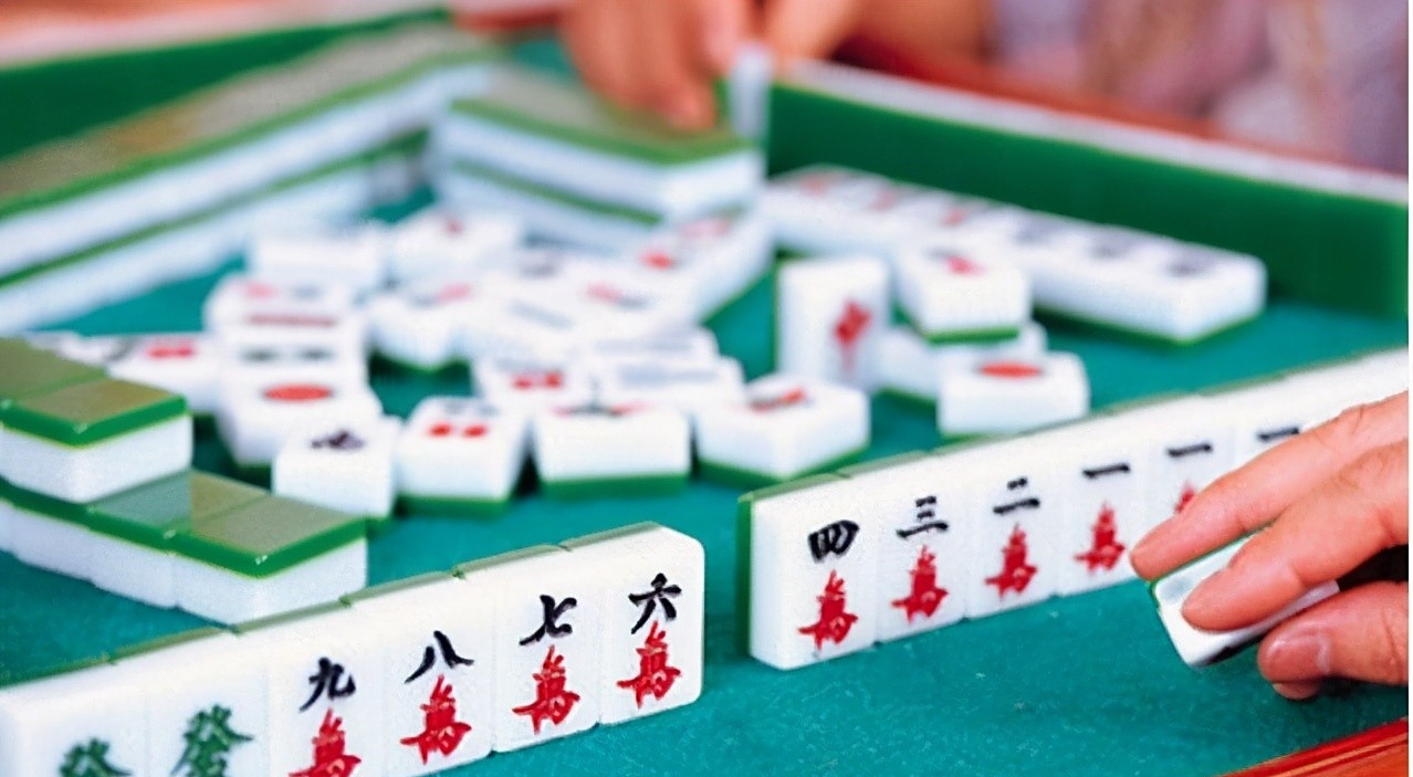 麻将技巧:这样拆搭子,更容易胡牌