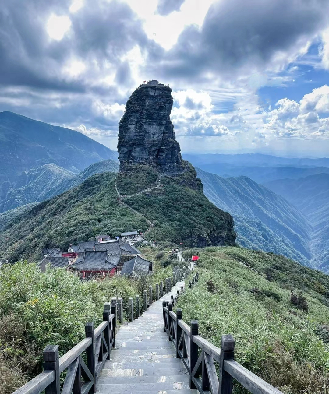 貴州梵淨山遊覽全攻略,景點看點,遊覽路線等這篇全都有