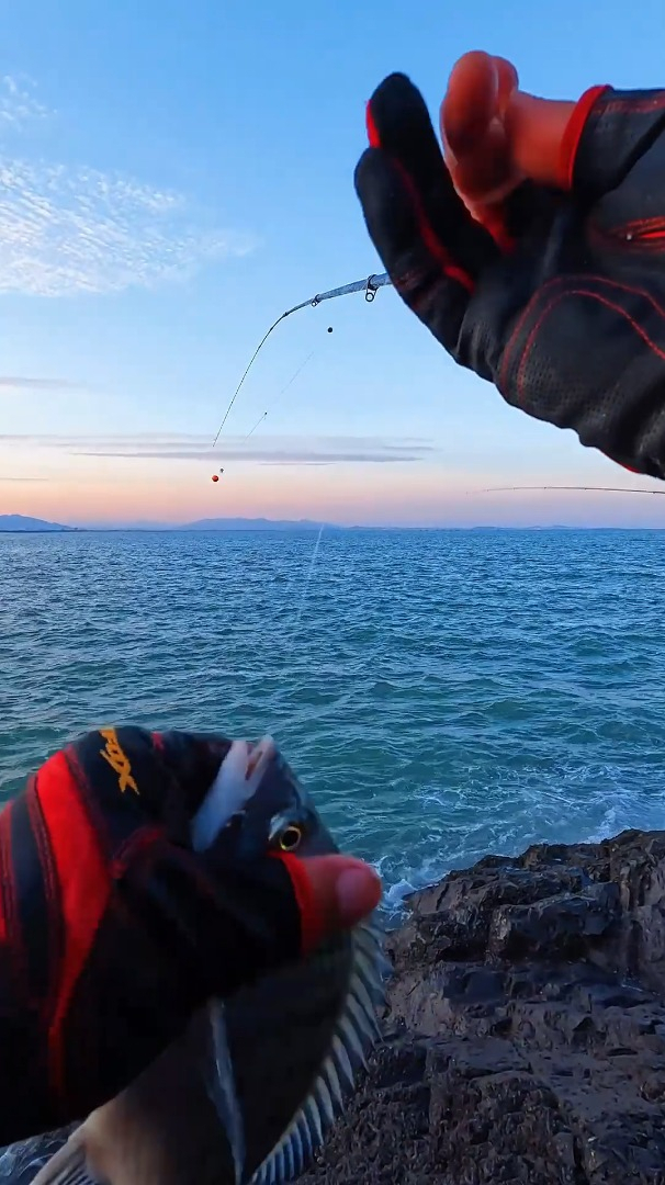 一位相当"靠谱"的钓友说这个钓点有大鱼,钓鱼人,入冬钓鱼指南