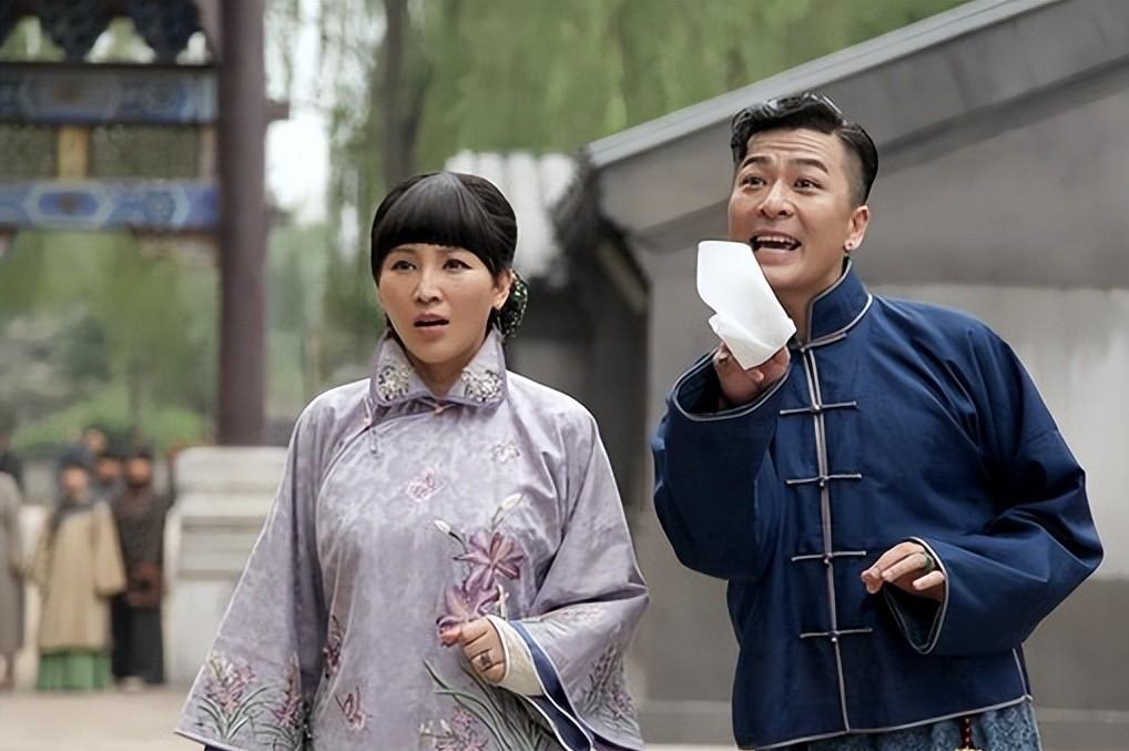 2013年,于毅出演《打狗棍》中的"二丫头",完美诠释了"伪娘"和"阳刚"的