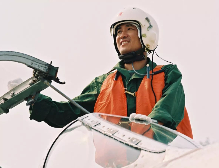 回顾聂海胜妻子在丈夫上太空前提出离婚如今生活自在洒脱