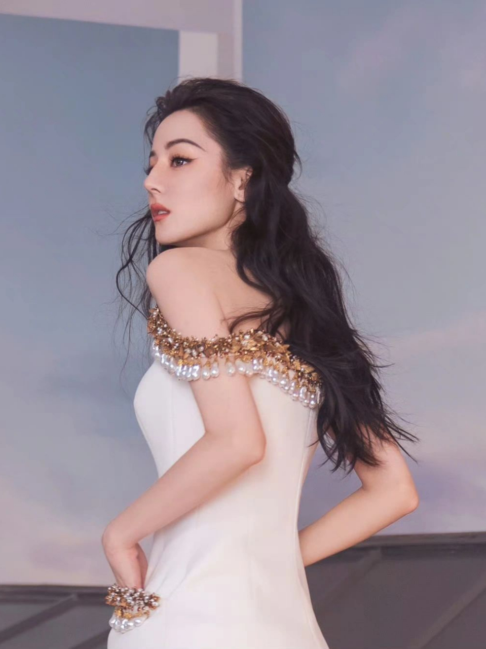 迪丽热巴,她就是这样一个令人心动的存在.