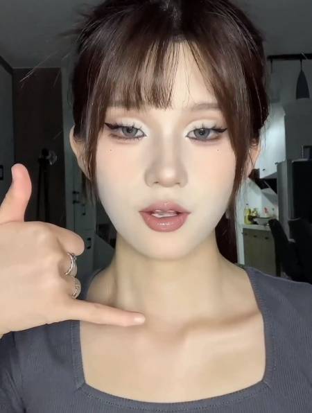 2022-07-2015芊芊子芊348粉丝  关注#我要上热门#男人应该自信点对吗