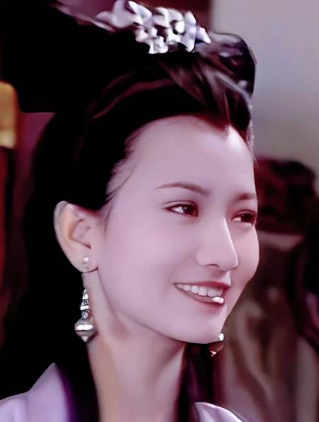 赵雅芝被誉为古装美女第一名,看完后才知道,原来白娘子不是最美-度小