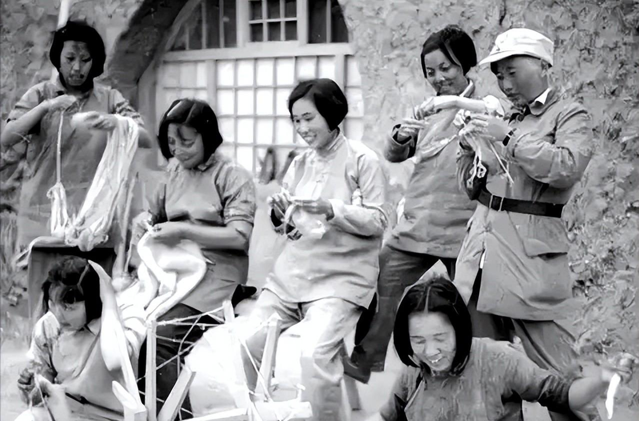 16张八路军女兵真实照片,这才是真实的样子!别再被影视剧给骗了