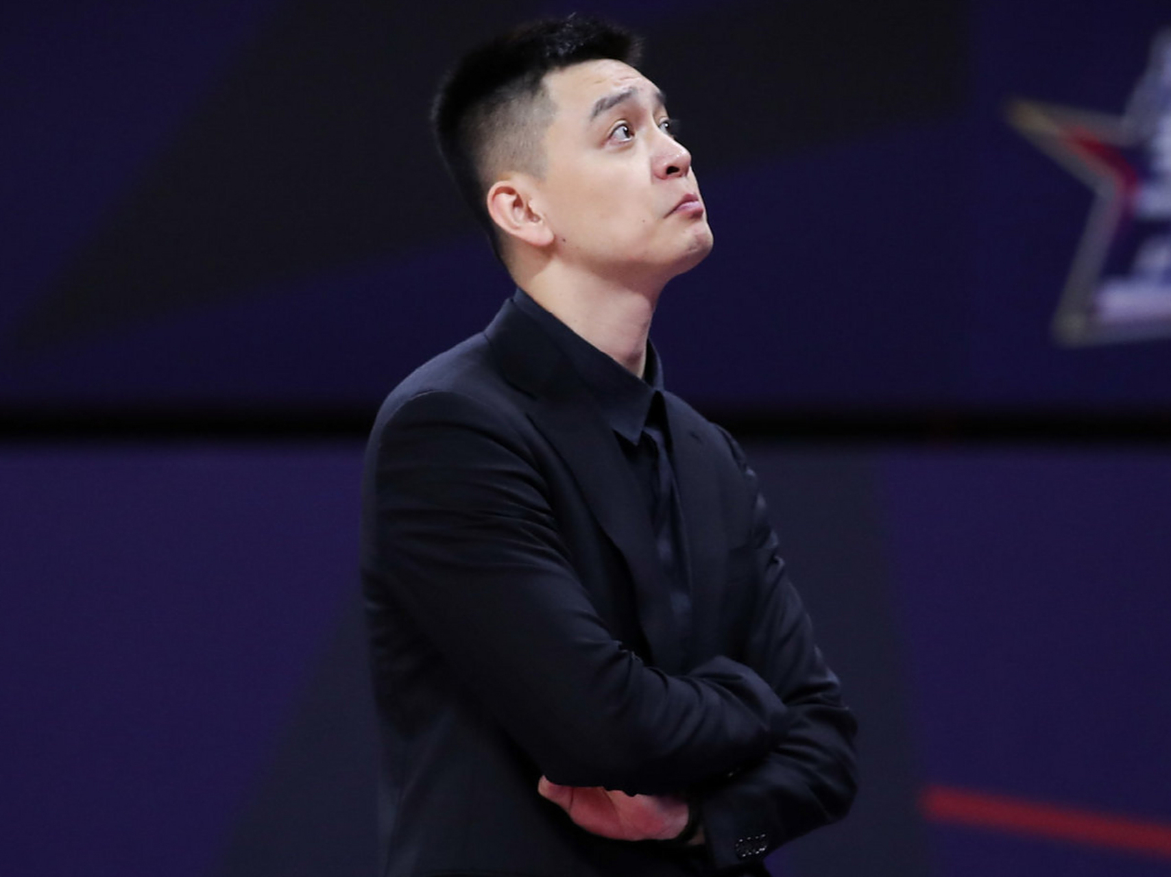 近日,网络上流传着一则关于辽宁男篮主帅杨鸣与球队续约问题的消息.