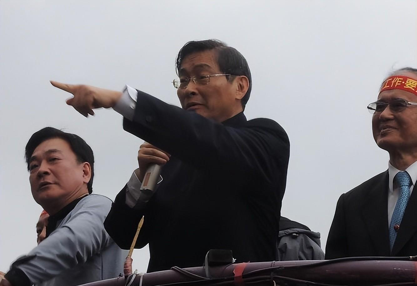 怒斥台湾媒体报道不实消息娱乐(怒斥台湾媒体报道不实消息娱乐行为)