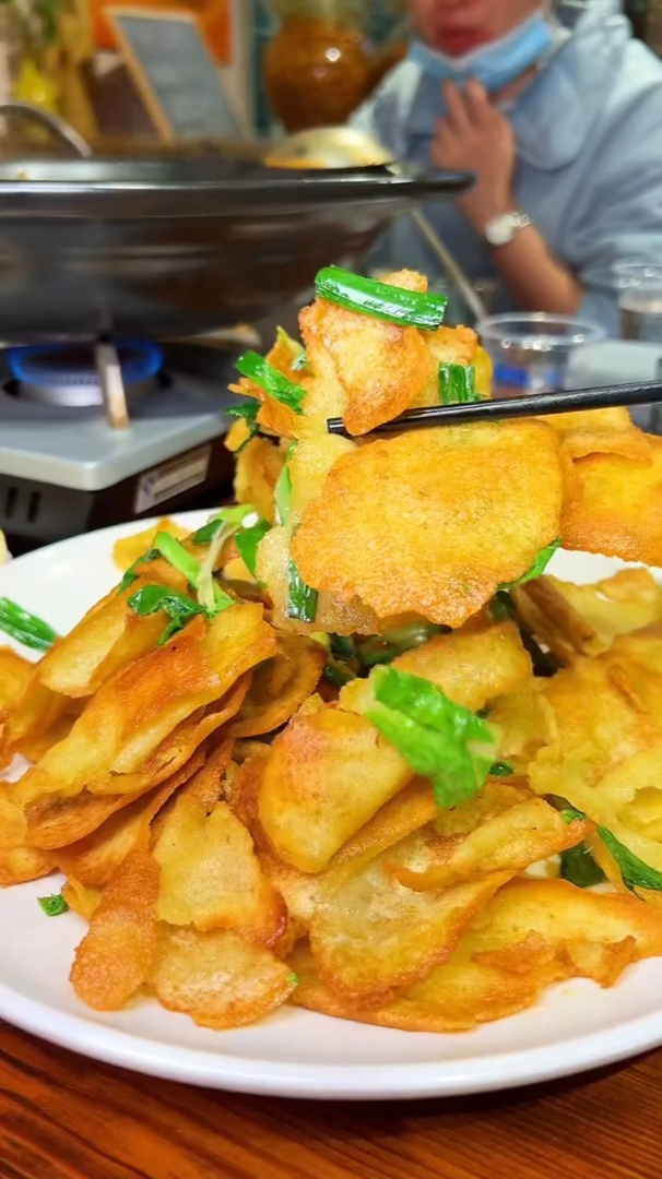 这家炕豆丝真是小时候吃到的味道 非常香 甲鱼也是原滋原味-度小视