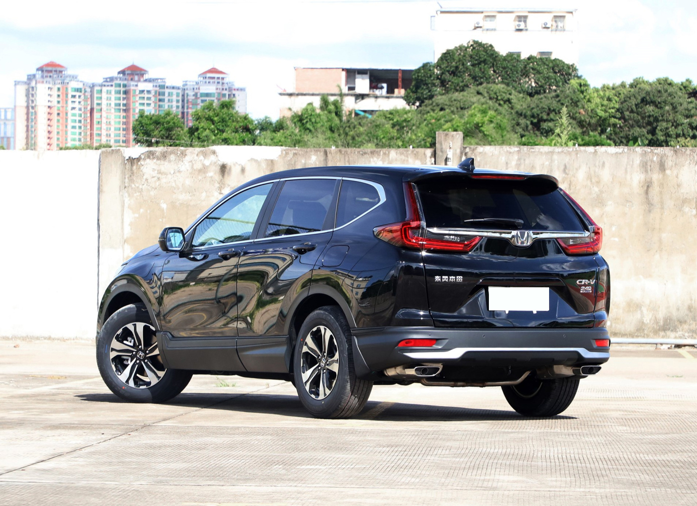 18万买台本田suv,空间大,油耗低,同级销量领先,耐开还保值