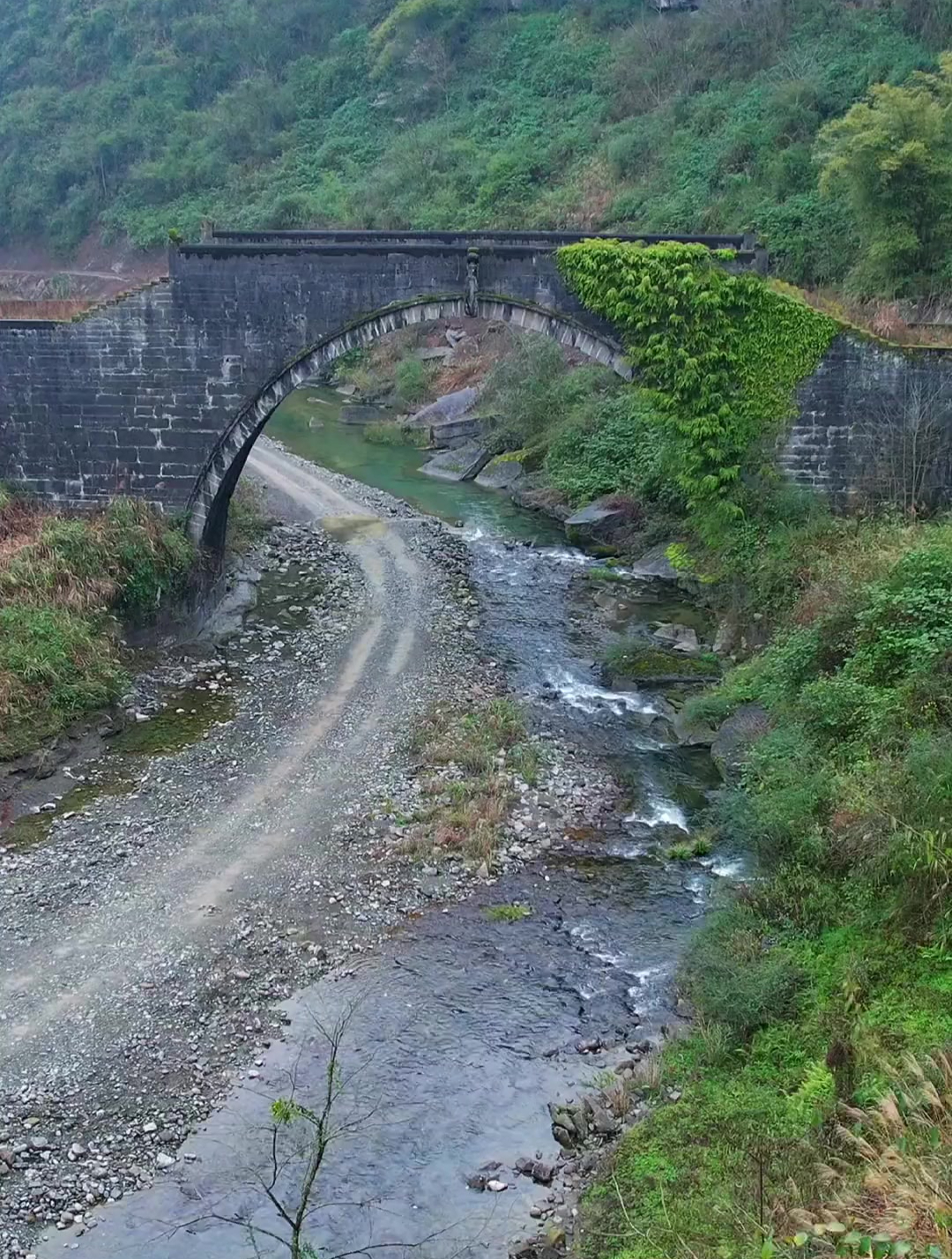 渝黔茶馬古道必經之橋﹣南川石樑橋 建於光緒二十三年 橋樑