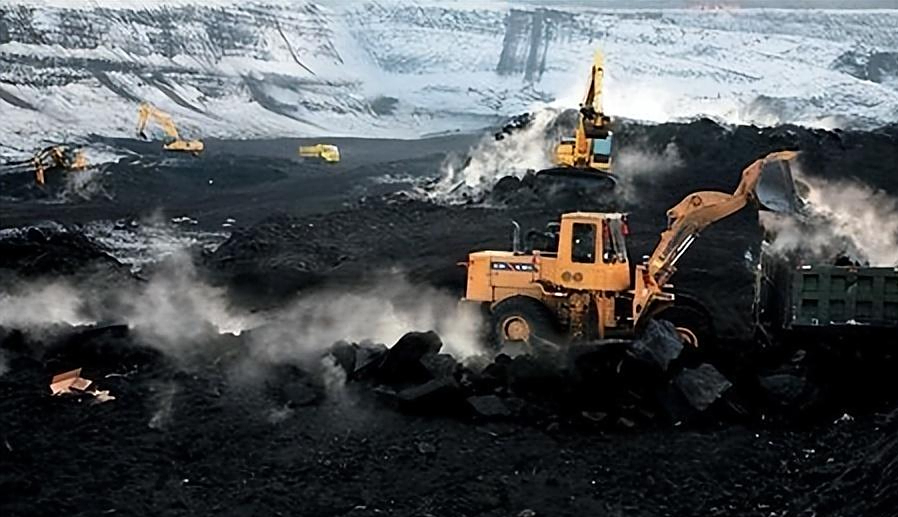 回顾中美俄煤矿储备对比,美国储量超3000亿吨,俄2000亿吨,中国呢