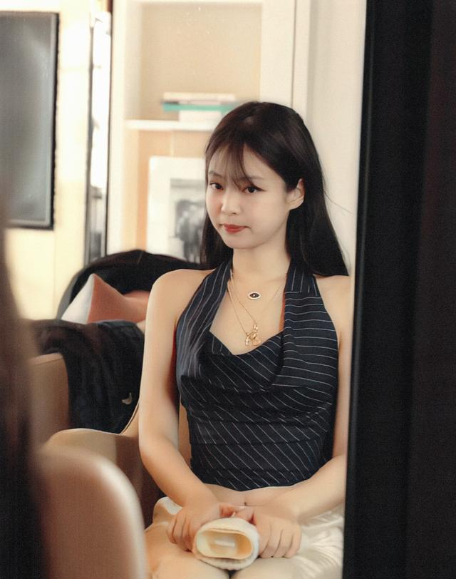 jennie回应舞台划水指责:我不知如何控制我的身体