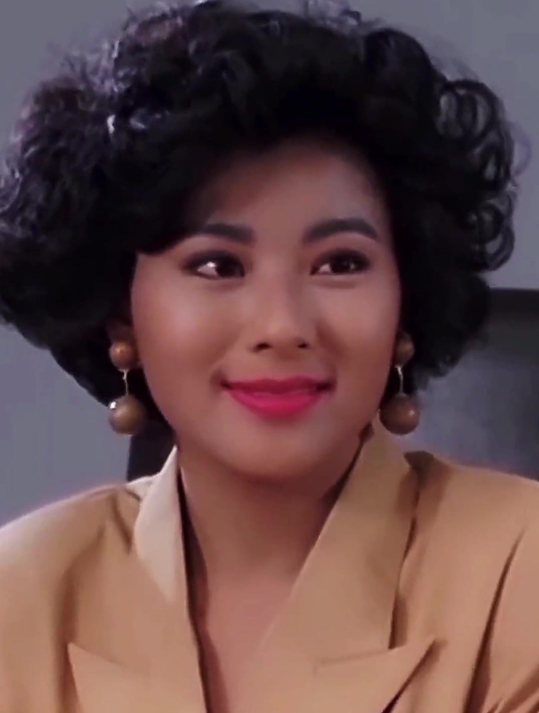 李美凤真的美艳无双,不得不感叹,纵使时光流逝,岁月从不败美人