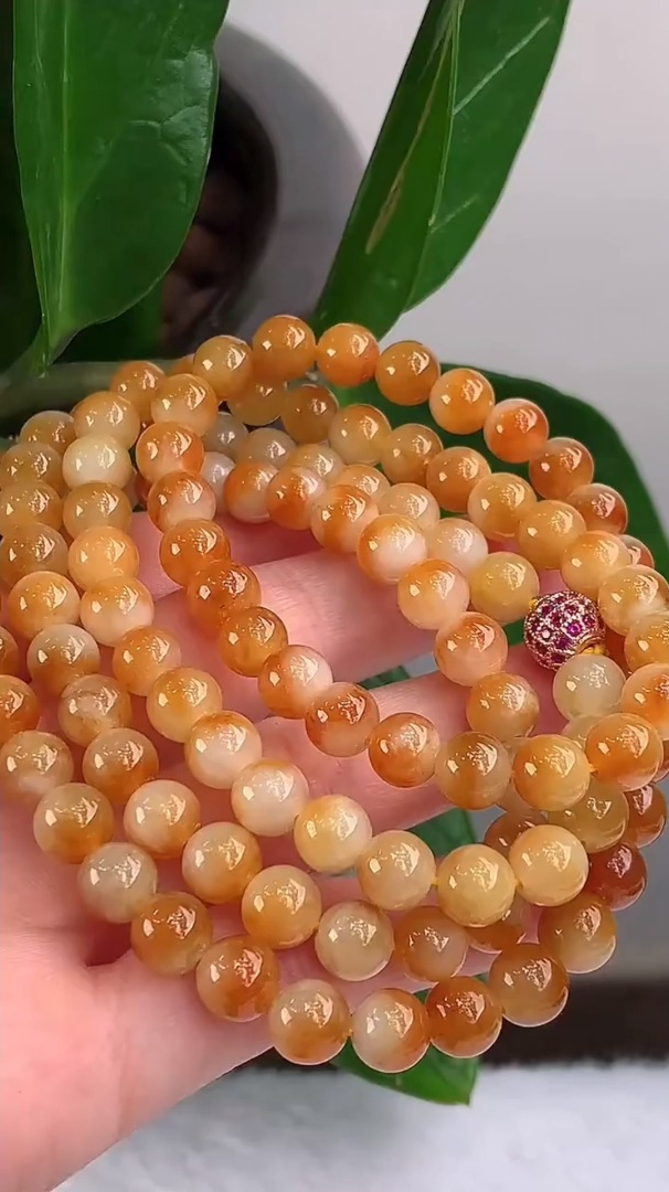收藏级冰胶黄翡珠串,可遇不可求太惊艳,小哥果断开心怼下