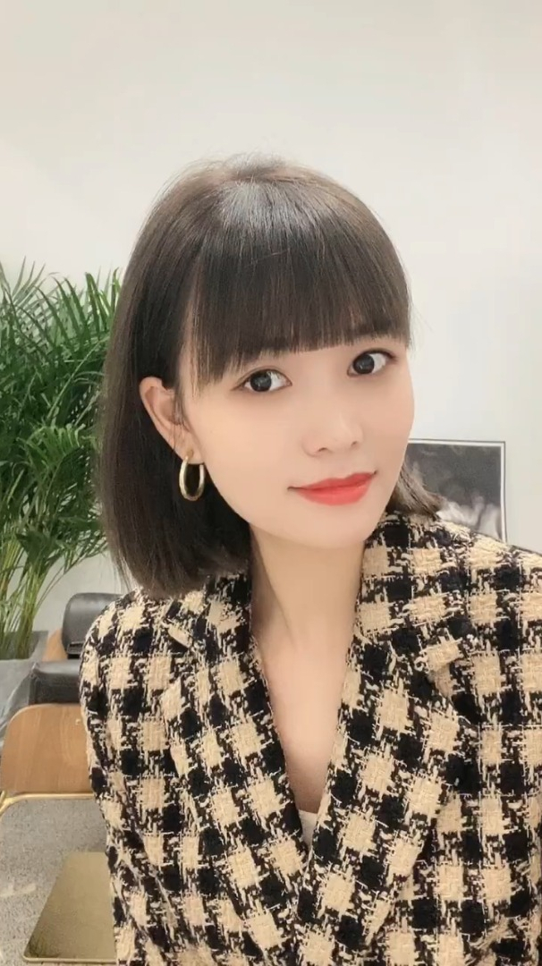 减龄甜美披肩短发清纯可爱款