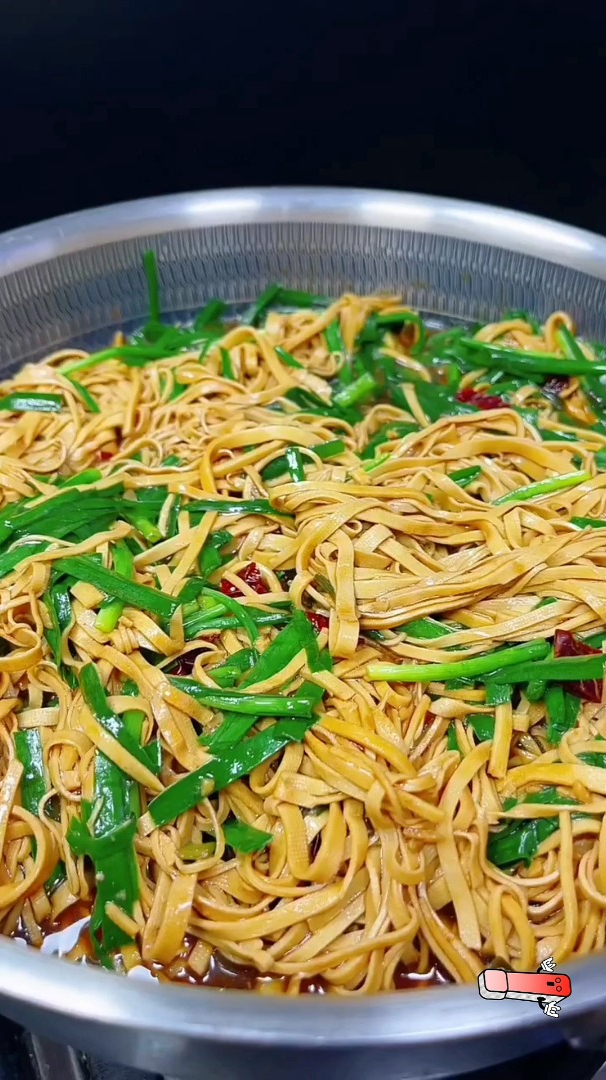 干豆腐怎么做好吃老东北教你一个做法软嫩下饭又解馋