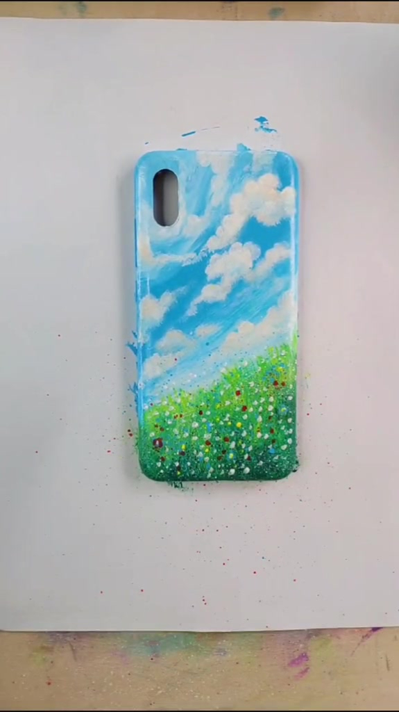 被画画的baby洗脑了赶紧画个手机壳冷静冷静水粉画